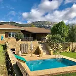 Sagastienea Con Piscina Y Tenis En La Rioja * Samaniego