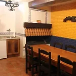 Sagastienea Con Piscina Y Tenis En La Rioja