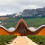 Sagastienea Con Piscina Y Tenis En La Rioja *
