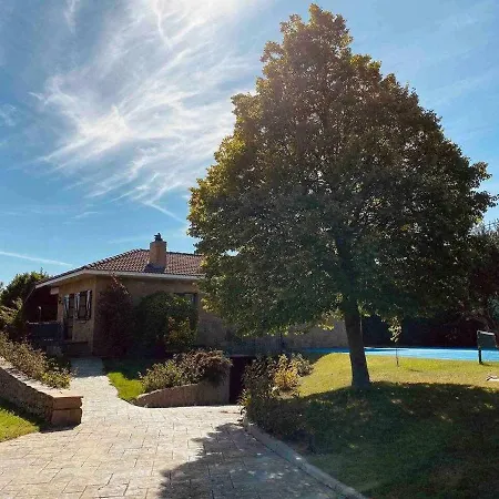 Sagastienea Con Piscina Y Tenis En La Rioja *