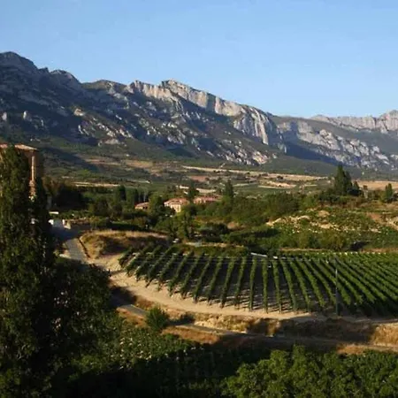 Sagastienea Con Piscina Y Tenis En La Rioja Samaniego