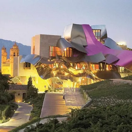 Sagastienea Con Piscina Y Tenis En La Rioja Casa de Férias