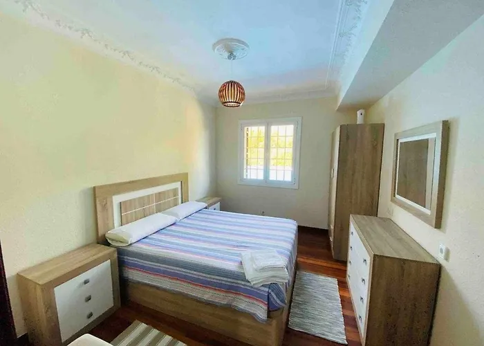 Sagastienea Con Piscina Y Tenis En La Rioja Сasa de vacaciones