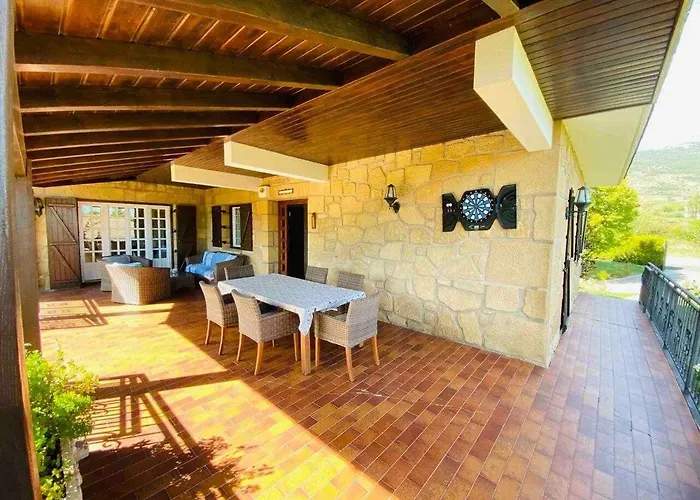 Sagastienea Con Piscina Y Tenis En La Rioja *