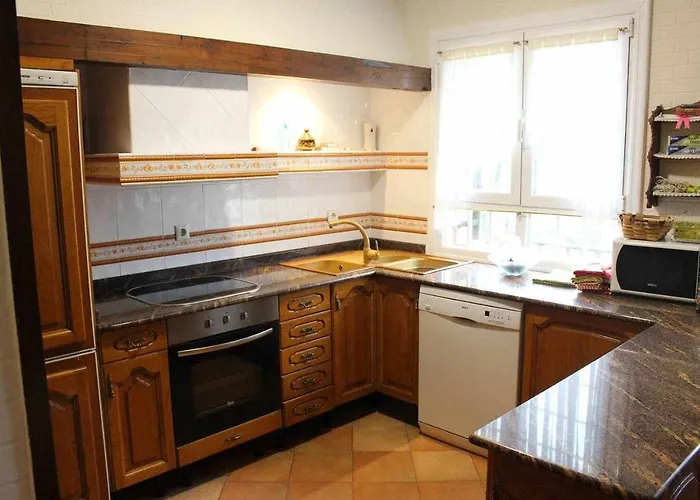 Сasa de vacaciones Sagastienea Con Piscina Y Tenis En La Rioja